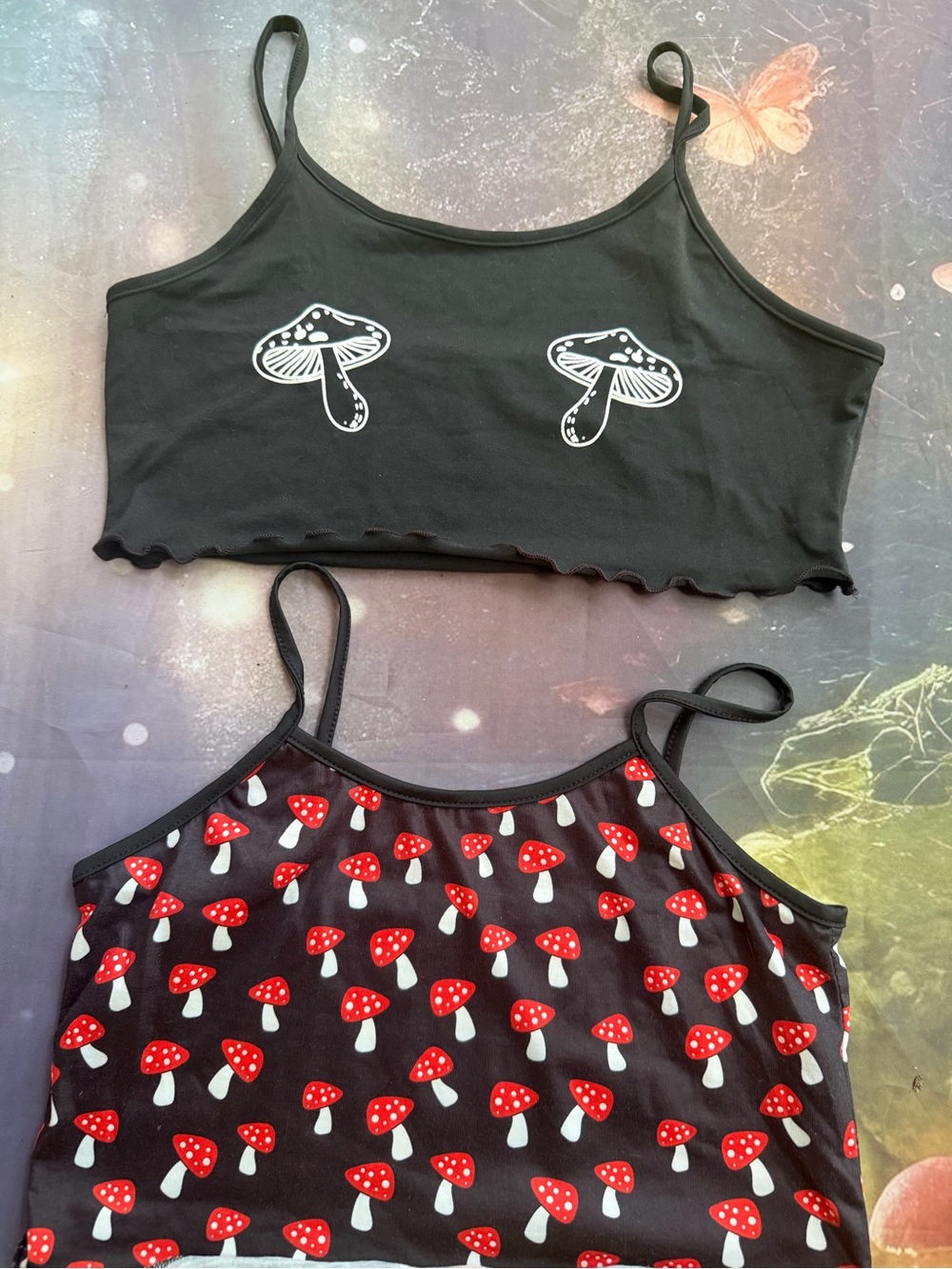 ROMWE Black Crop Tank & Red Mushroom Print Camisole Set